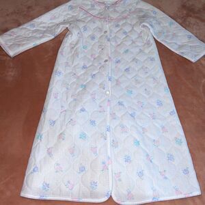 Candlesticks Girls Sz 5 White Floral Button Quilted Puffy Robe 1980s Vintage